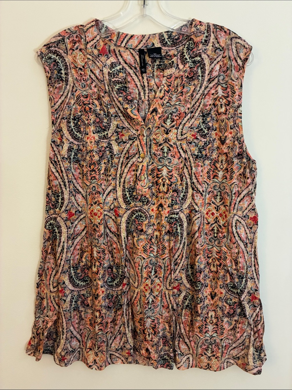 new directions Paisley V-Neck Sleeveless Camisole in Pink, Black, Cream
